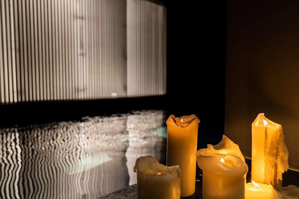 Experimental Marais Hotel 5*