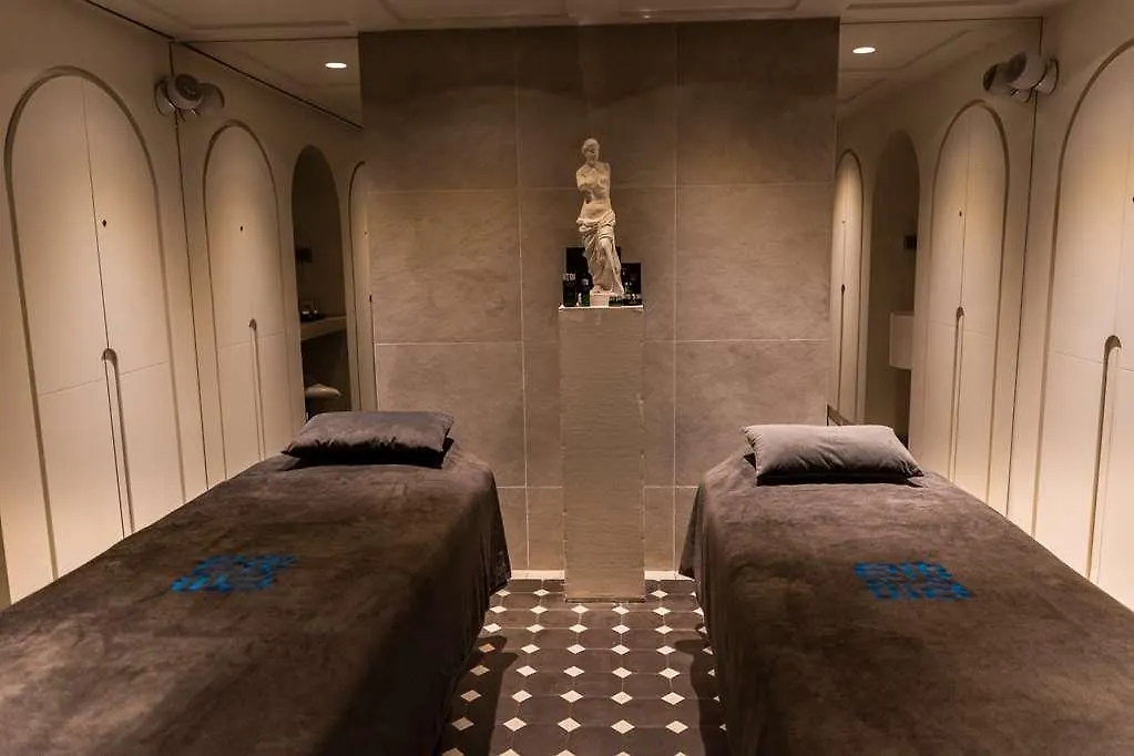 Experimental Marais 5* Paris